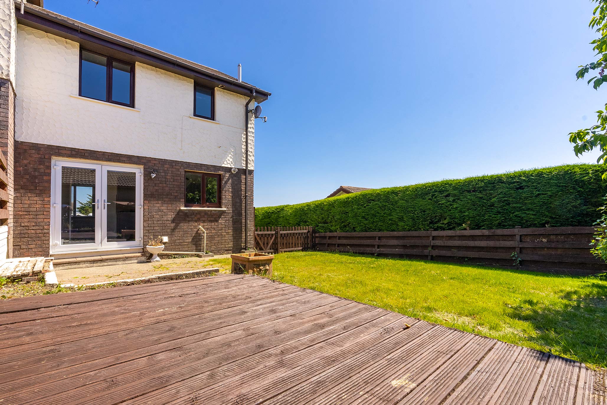 12 CroitEQuill Close, Laxey Buy Me Isle of Man Property For Sale Garforth Gray