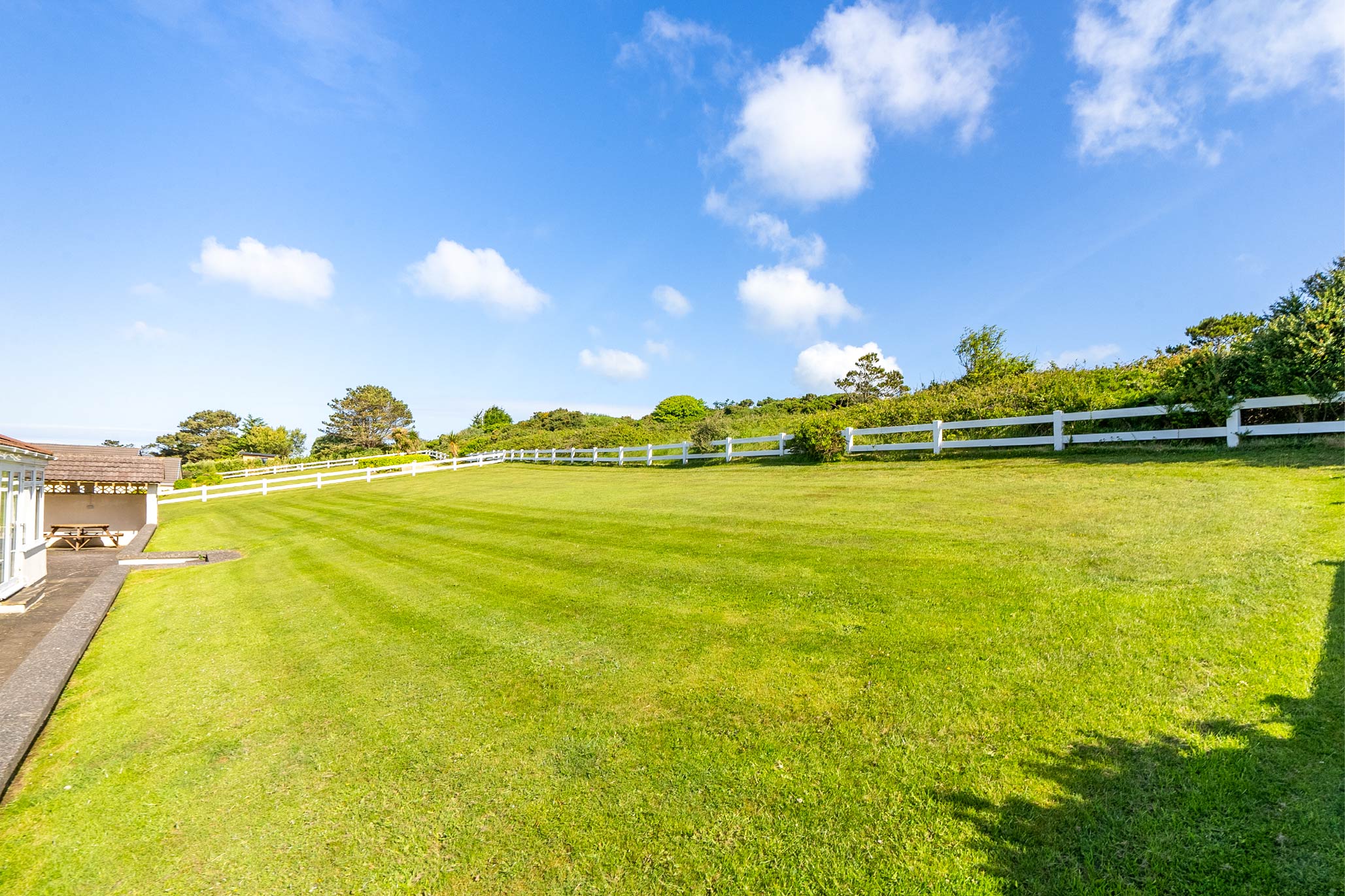 61 Howe Road, Onchan Buy Me Isle of Man Property For Sale