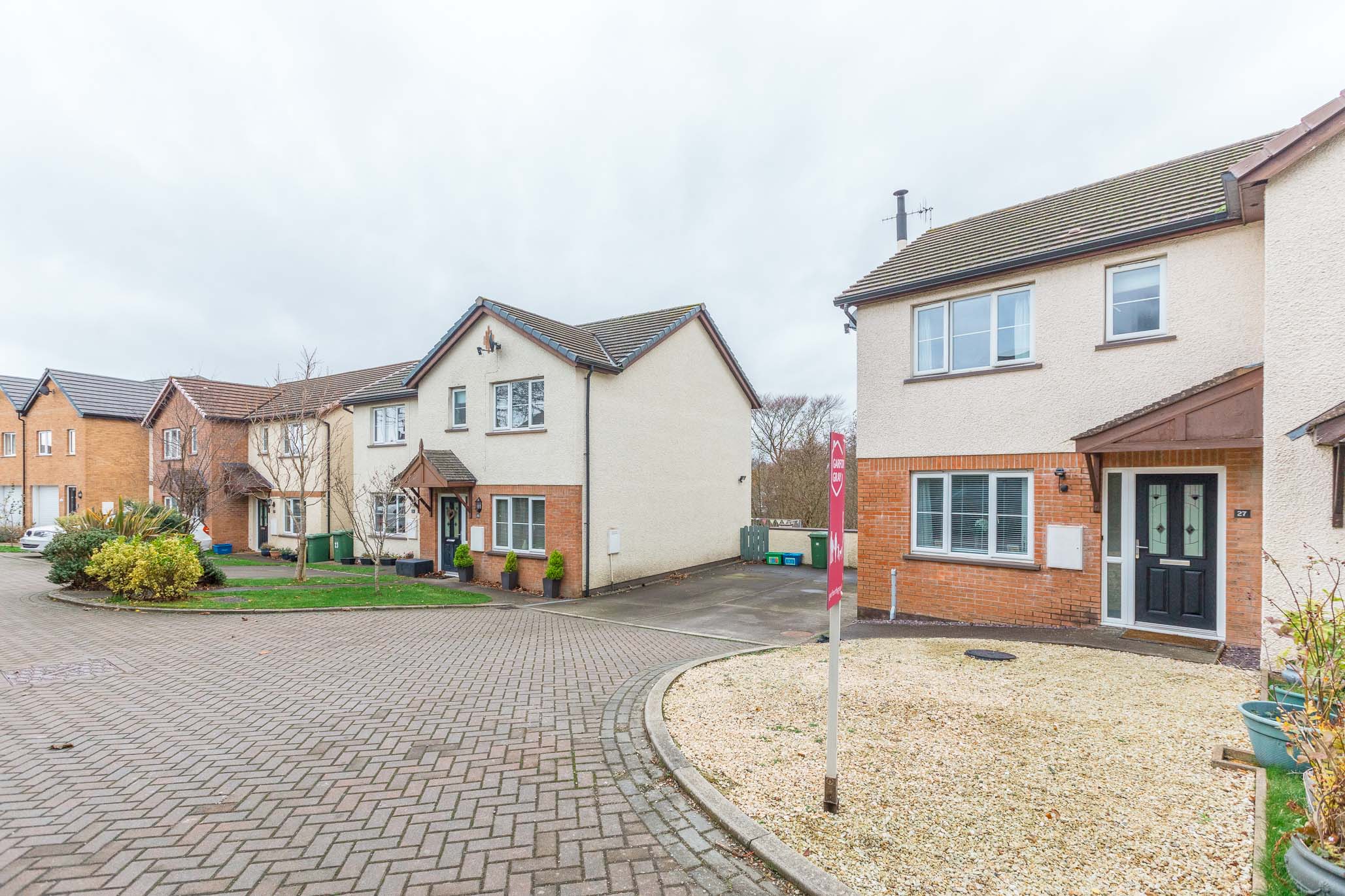 27, Larch Hill Grove, Onchan Buy Me Isle of Man Property For Sale