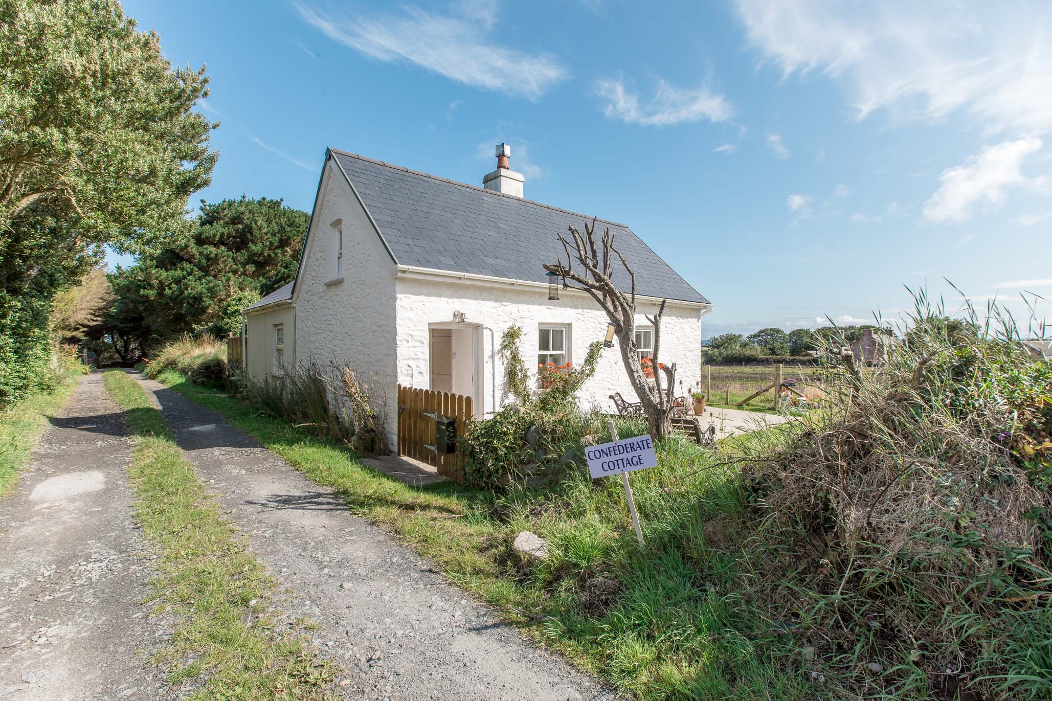 Confederate Cottage Cranstal Bride Buy Me Isle Of Man