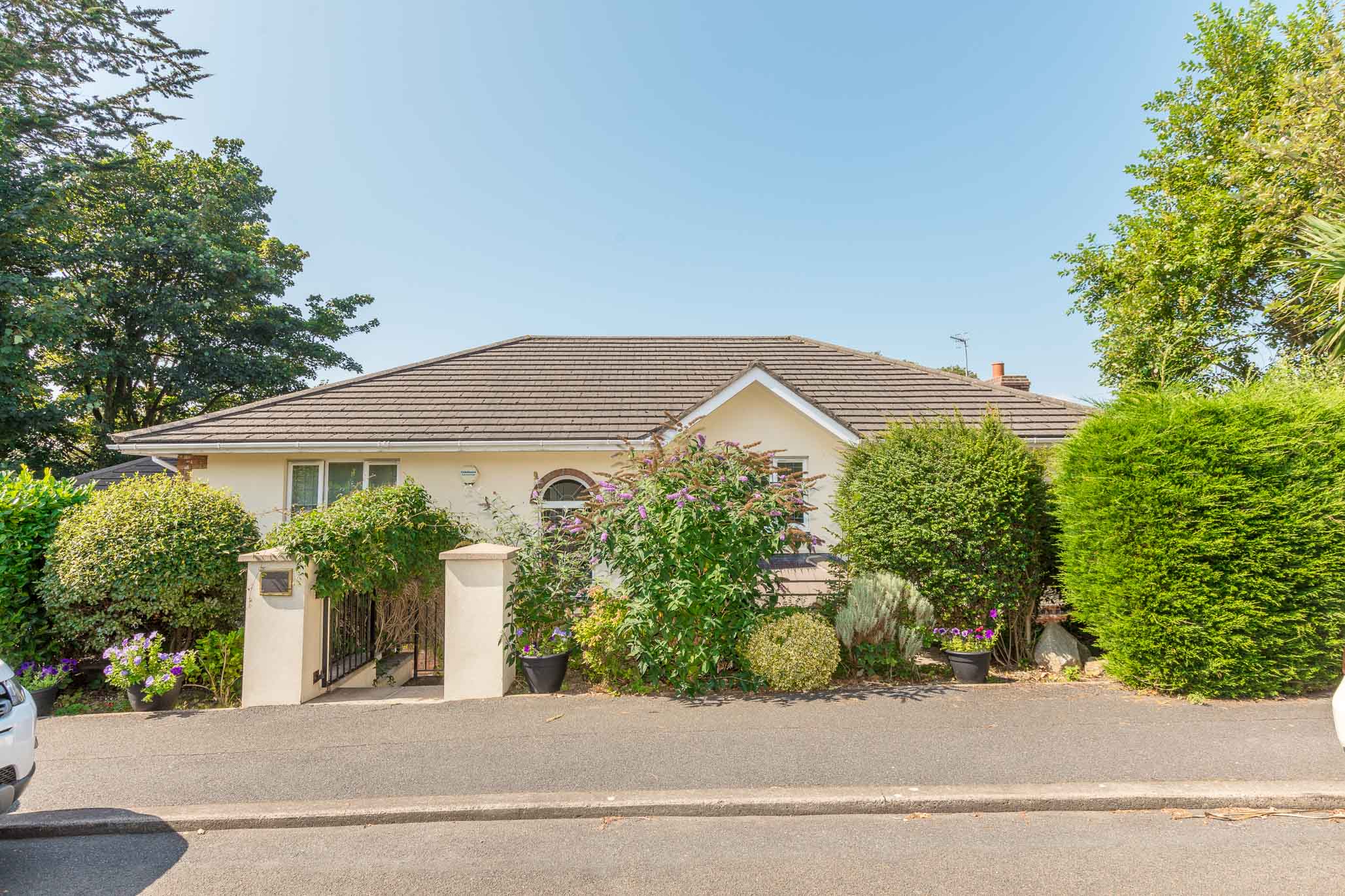 Xander House, 28 Devonshire Crescent, Douglas Buy Me Isle of Man