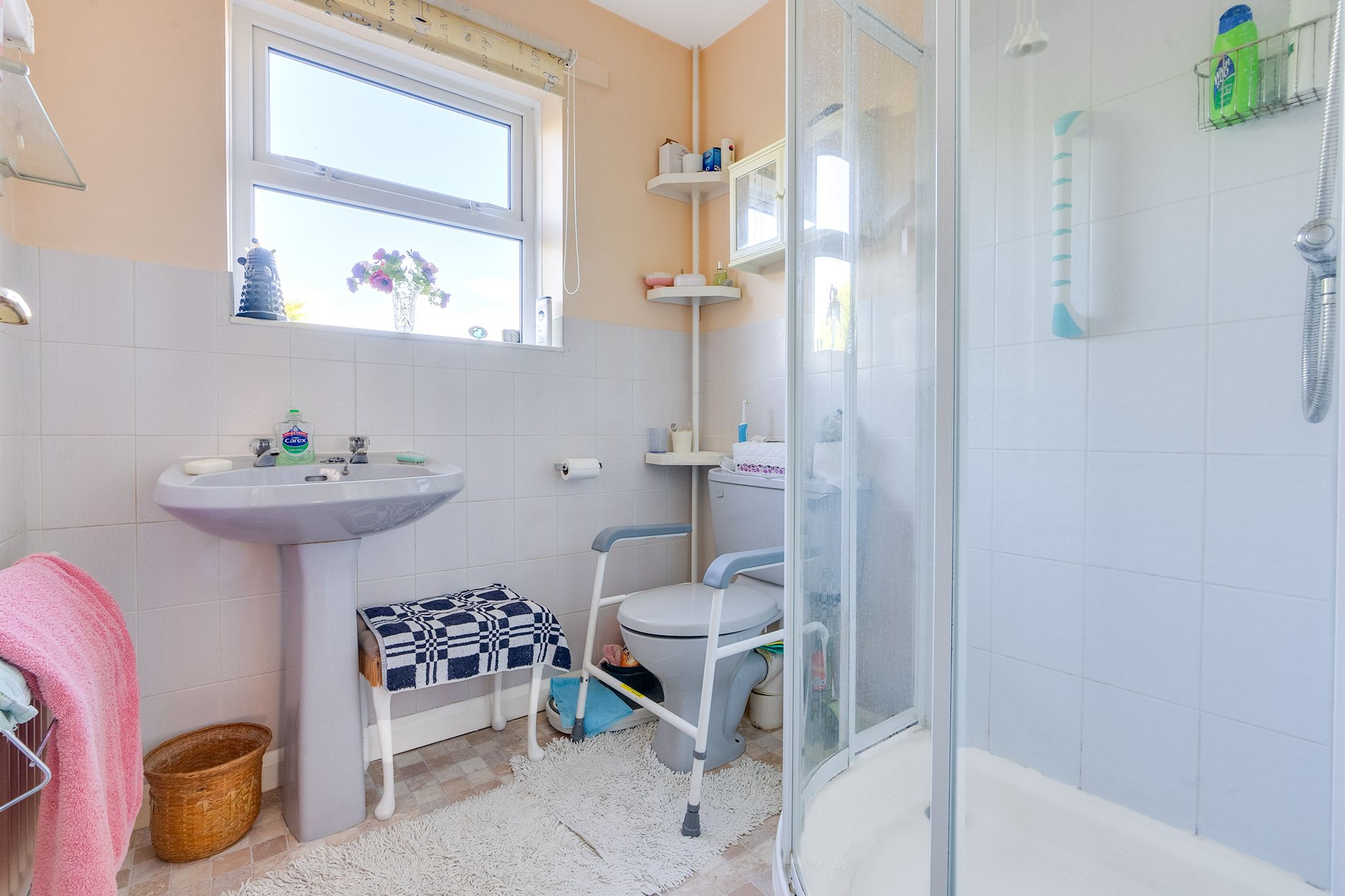 Tara, CroitEQuill Road, Lonan Buy Me Isle of Man Property For